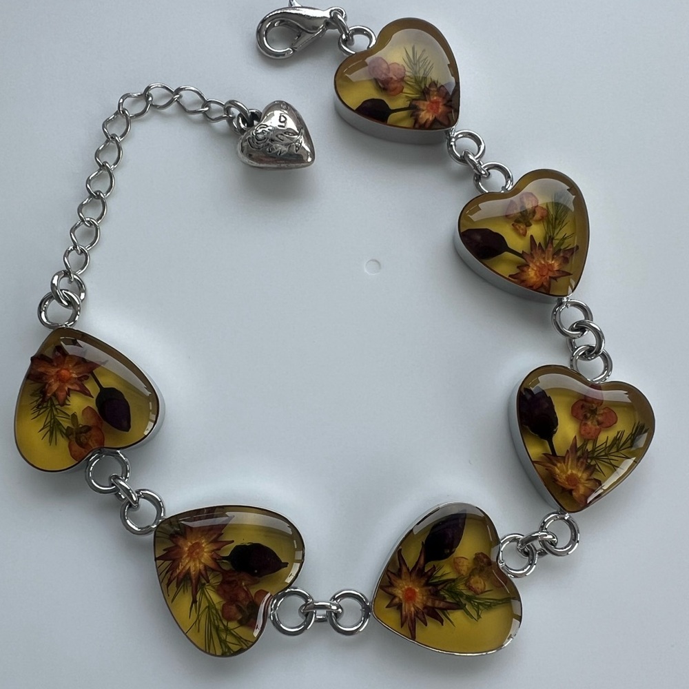 Heart Charm Bracelet with Floral Design